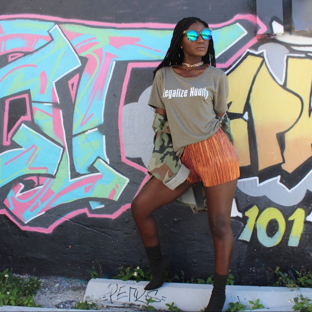 Legalize nudity tee